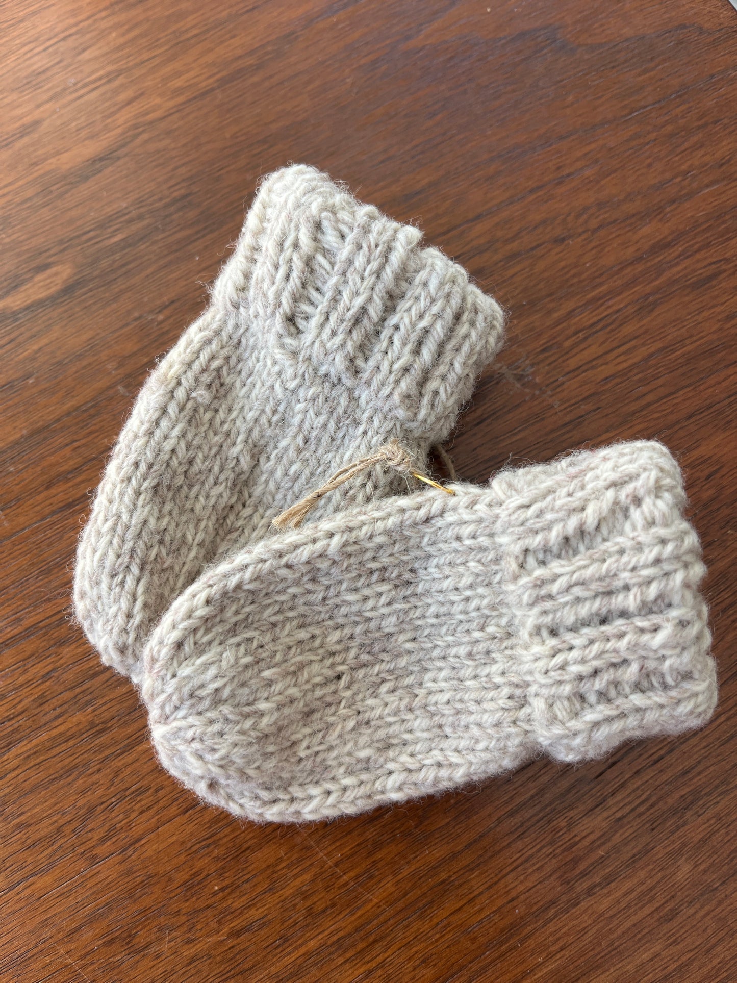 Rosa Infant Mittens in Dove